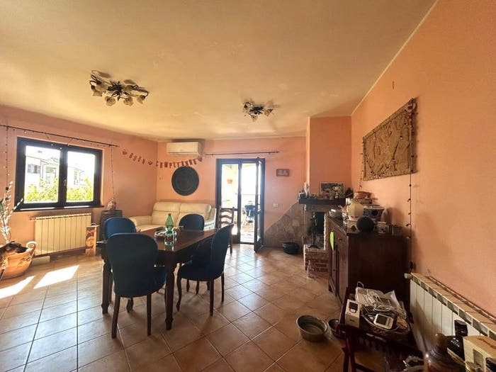 Casa con 5 locali in vendita in Via Valletonda, San Valentino, Poggio Mirteto