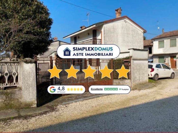 Casa con 5 locali in vendita in Via Cattaneo, Centro, San Bassano