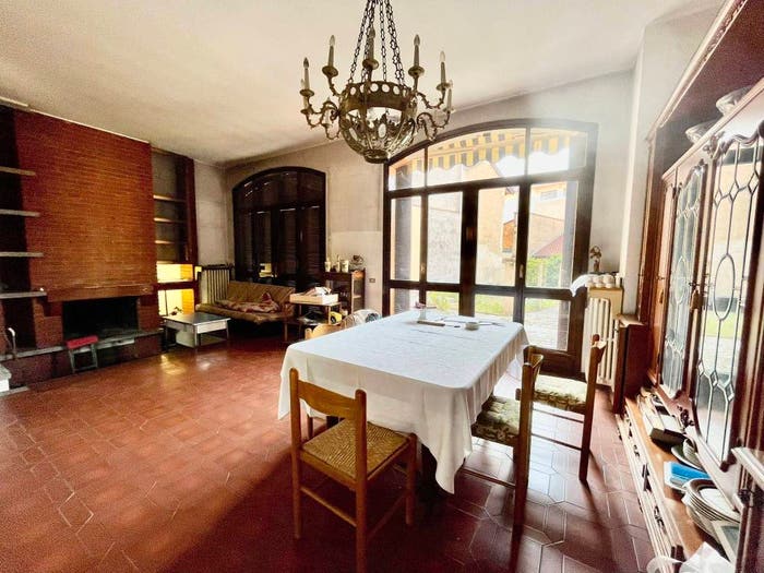 Casa con 6 locali in vendita in Piazza San Martino, Centro, Inveruno
