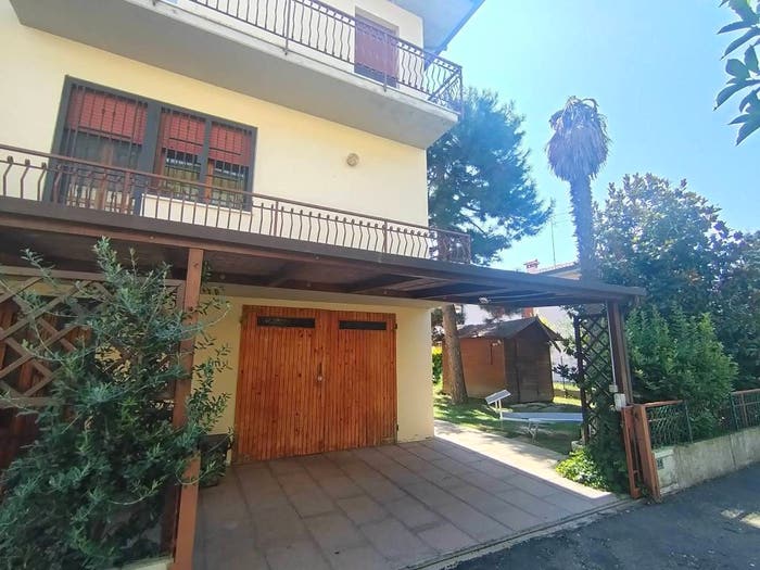 Casa con 5 locali in vendita in Barbiano, Cotignola