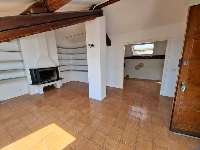 Appartamento trilocale in vendita in Gambara, Milano
