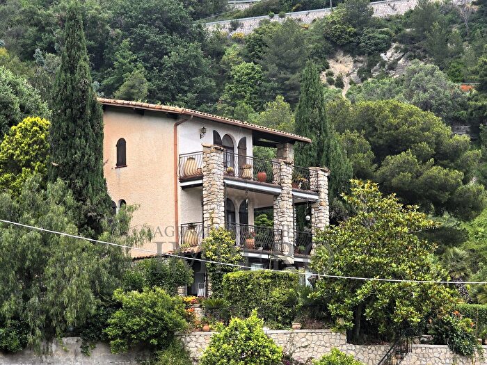 Casa con 5 locali in vendita in Via Moretti b, Ventimiglia