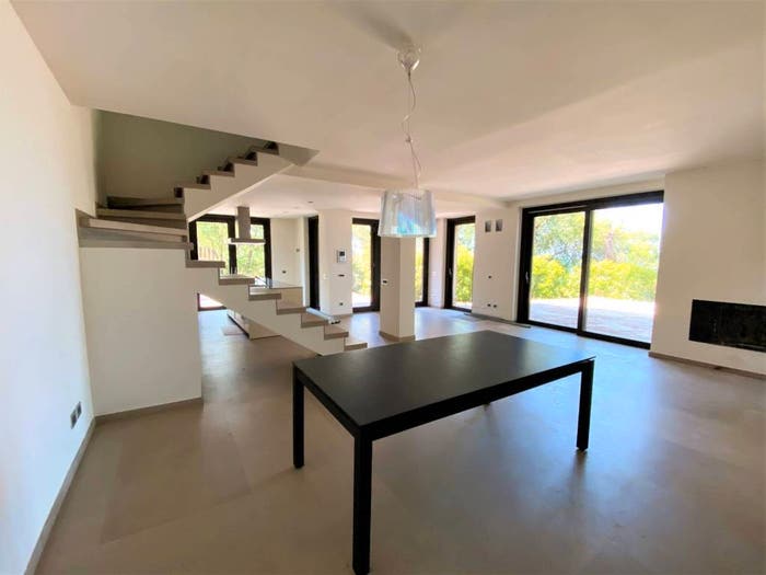 Casa con 6 locali in vendita in Fermo
