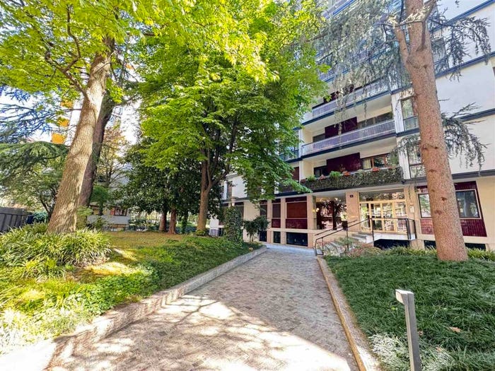 Appartamento con 6 locali in vendita in VIA PRIVATA DELLE STELLINE, Frua, Milano