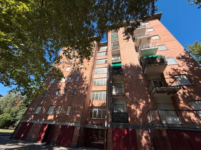 Appartamento quadrilocale in vendita in Viale Papa Giovanni XXIII, Ivrea