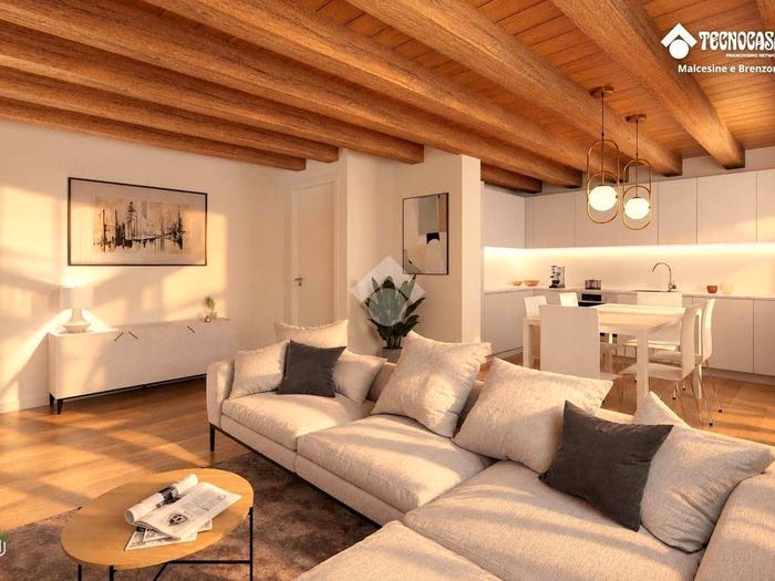 Appartamento quadrilocale in vendita in Via Padre Leopoldo, Magugnano, Brenzone sul Garda