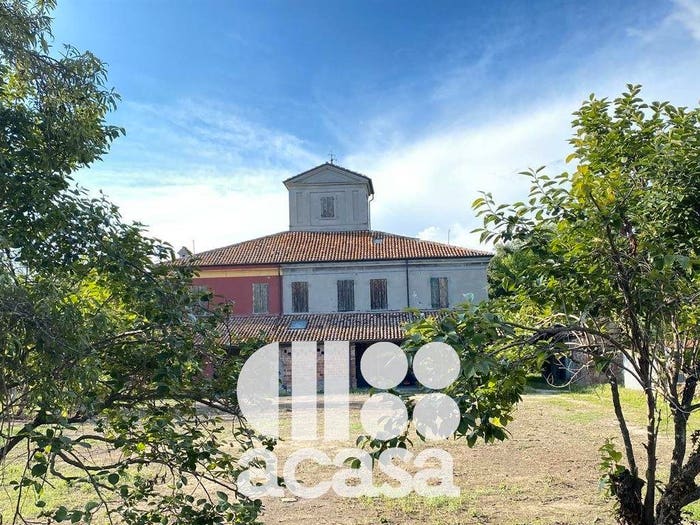 Casa con 6 locali in vendita in Bagnarola Capannaguzzo, Cesenatico