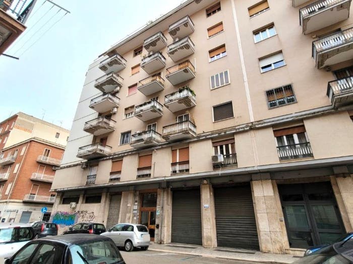 Appartamento trilocale in vendita in Via Trieste, Stazione, Foggia