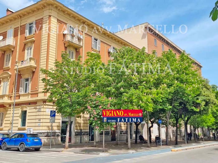 Appartamento quadrilocale in vendita in Viale Maggio, Stazione, Foggia