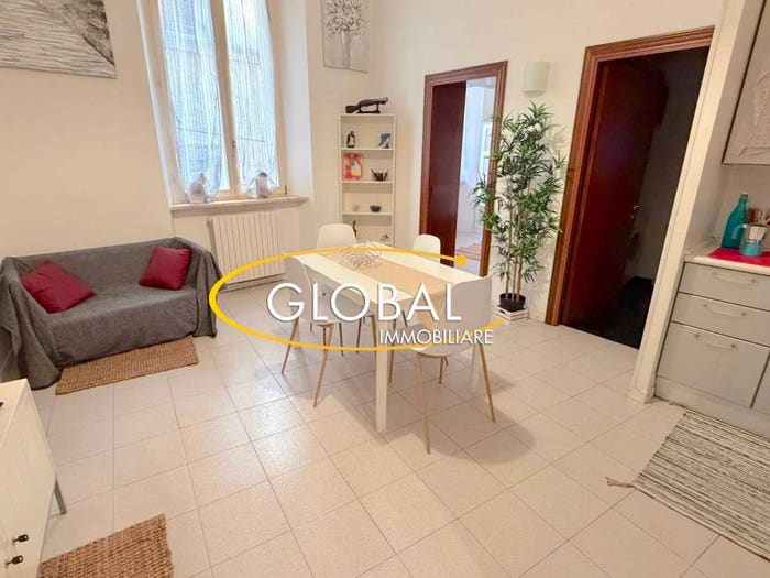 Appartamento trilocale in vendita in Centro Storico, Ancona