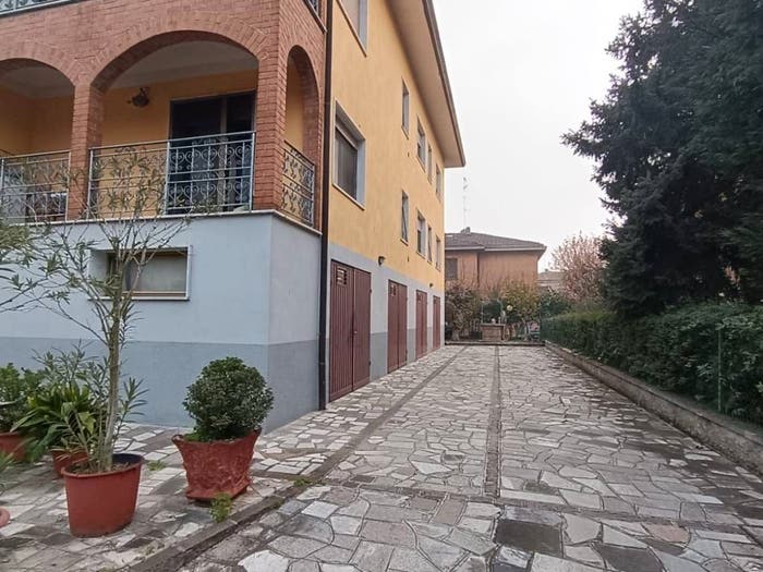 Appartamento trilocale in vendita in Via Monchio, Centro, Nonantola