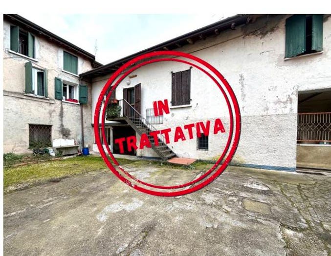 Casa trilocale in vendita in Via Gerolamo Sangervasio, Centro, Concesio