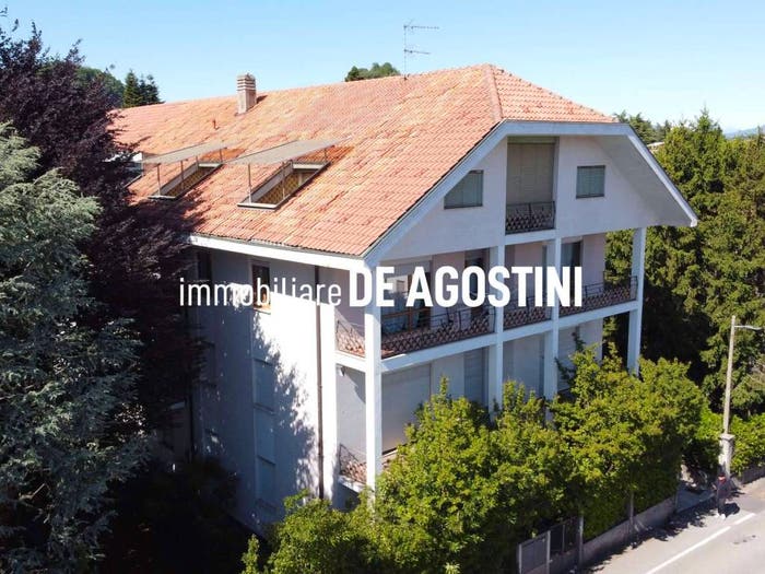 Casa bilocale in vendita in via San Luigi, Centro, Arona