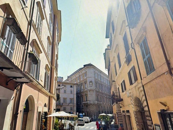 Casa con 6 locali in vendita in Piazza di Pasquino, Piazza Navona, Roma
