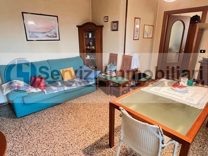 Appartamento trilocale in vendita in Viale Roma, Centro, Ponte dell'Olio