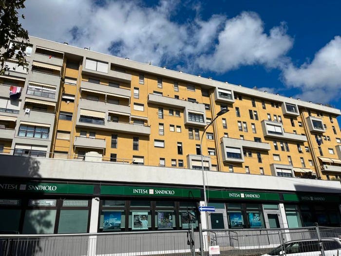 Appartamento con 5 locali in vendita in Viale Italia, Canaletto, La Spezia