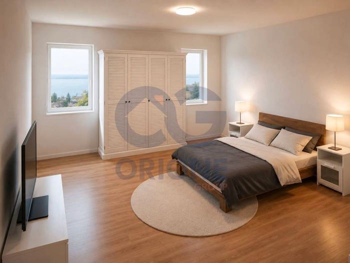 Casa con 6 locali in vendita in Via Venezia, Cattolica