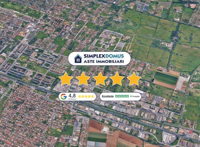Appartamento trilocale in vendita in Via Caiolo, Dragona, Roma