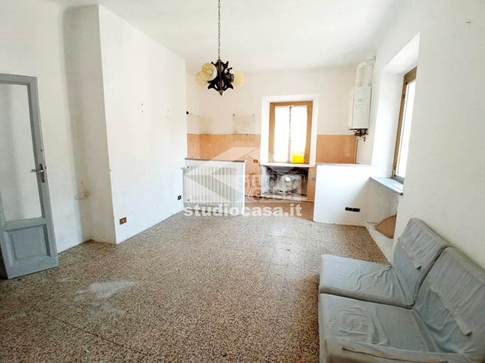 Appartamento trilocale in vendita in Ponte Nossa