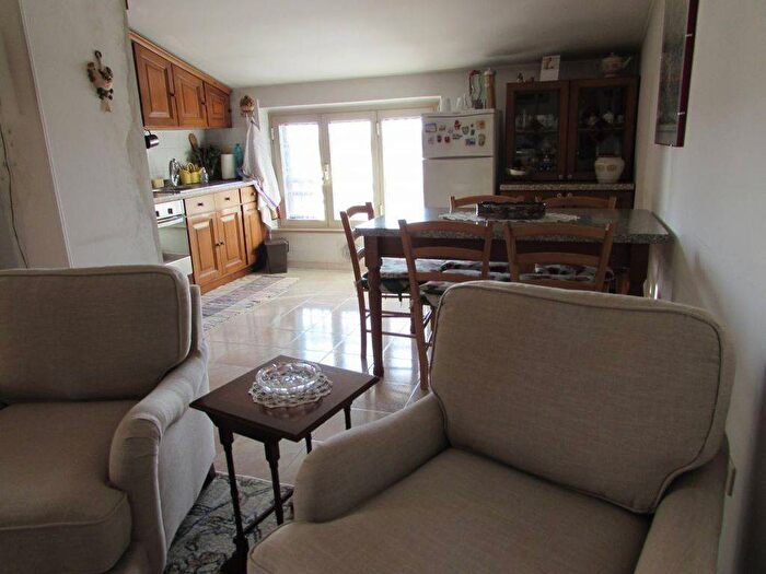 Appartamento trilocale in vendita in SR, Sant'arcangelo, Magione
