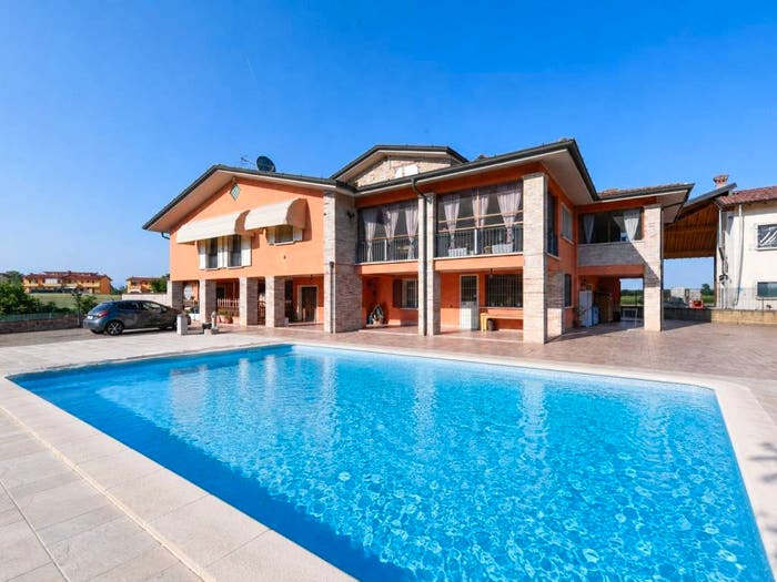Casa con 6 locali in vendita in Località Fornace, Rivoltella, Desenzano del Garda