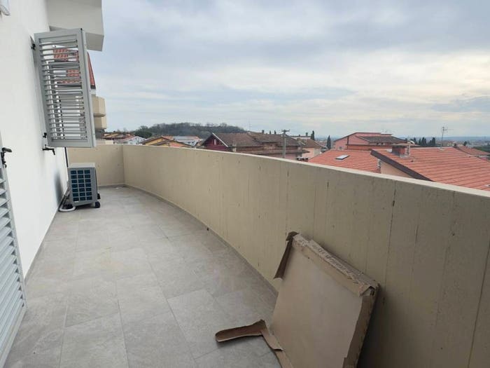 Appartamento quadrilocale in vendita in Via Achille Grandi, Centro, Monsummano Terme