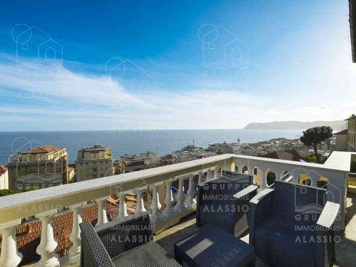 Casa con 5 locali in vendita in via Solva, Via Solva Santa Croce, Alassio
