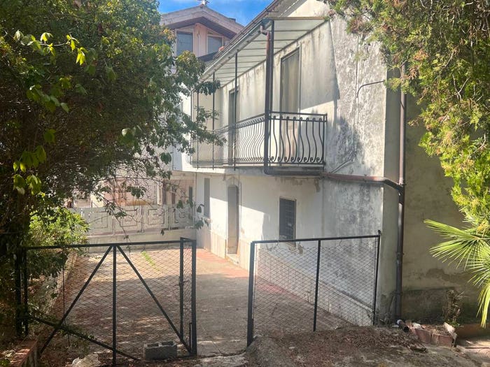 Casa trilocale in vendita in Contrada di Pilato, Altavilla Silentina