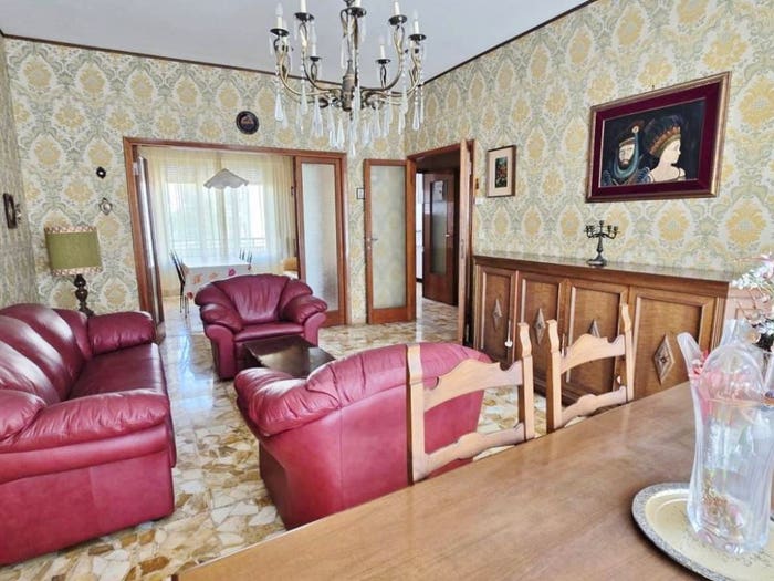 Appartamento con 6 locali in vendita in Via della Valle, Centro Storico, Fano