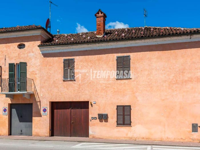 Appartamento con 5 locali in vendita in Via Giuseppe Verdi, Centro, Fossano