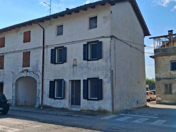Casa trilocale in vendita in Via Giuseppe Verdi, Perteole, Ruda