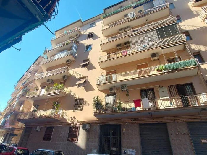 Appartamento quadrilocale in vendita in Traversa II Fosso del Lupo Napoli NA Italia, Secondigliano, Napoli