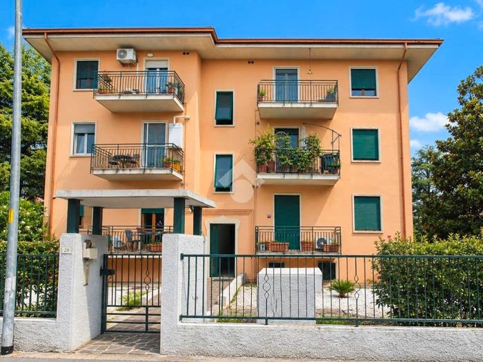 Appartamento trilocale in vendita in Via Degli Autieri, Centro, Torri di Quartesolo