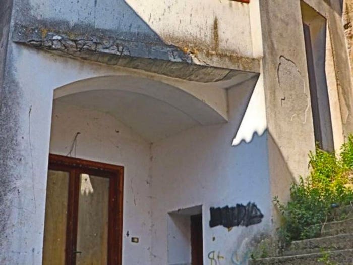 Casa bilocale in vendita in Centro, Castel Campagnano