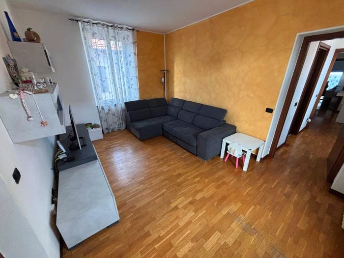 Appartamento quadrilocale in vendita in Centro, Lurate Caccivio