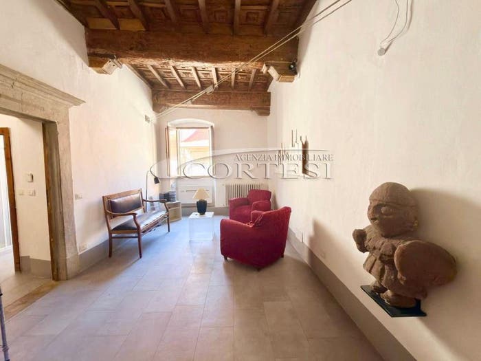 Appartamento trilocale in vendita in Via dei Servi, Centro, Sansepolcro