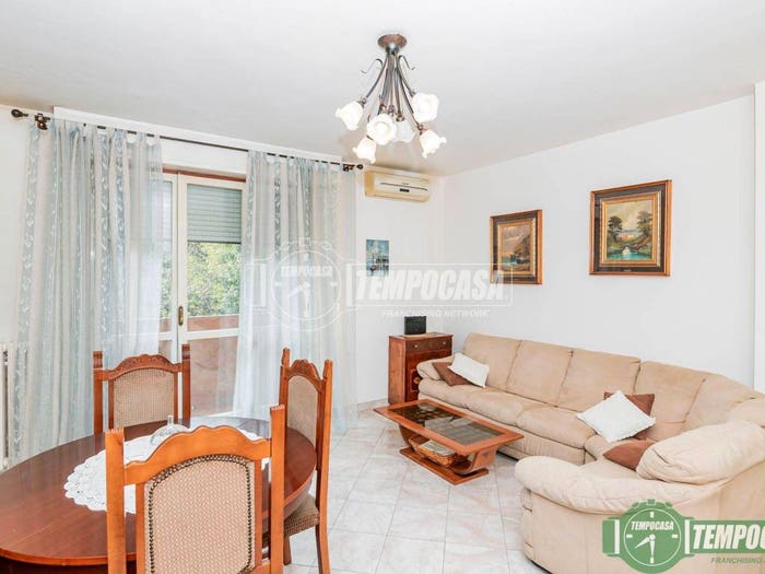 Appartamento trilocale in vendita in Via Angelo Moro, Centro, San Donato Milanese