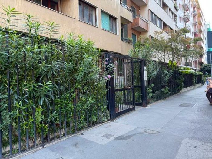 Appartamento trilocale in vendita in Monte Rosa Lotto, Milano