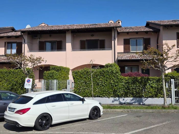Casa trilocale in vendita in Via Giuseppe Verdi, Ponderano