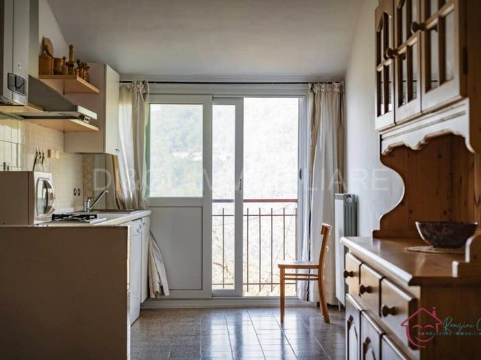 Casa con 5 locali in vendita in FRAZIONE COSTA, Capitolo Costa, Onzo