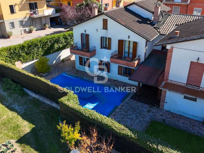 Appartamento quadrilocale in vendita in Via di Raggio, Semonte Casamorcia, Gubbio