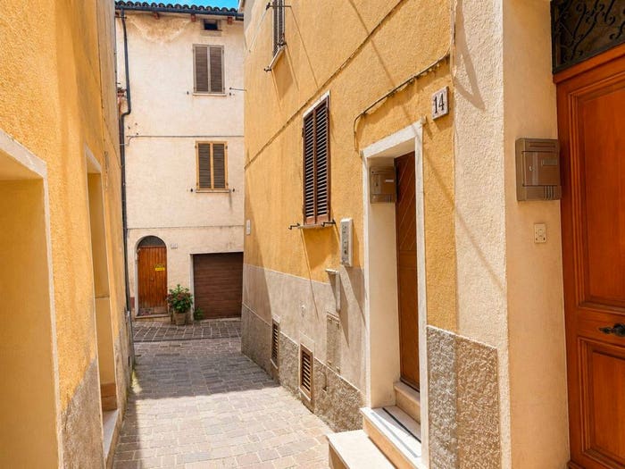 Casa con 5 locali in vendita in Via Cesare Battisti, Centro, Sigillo