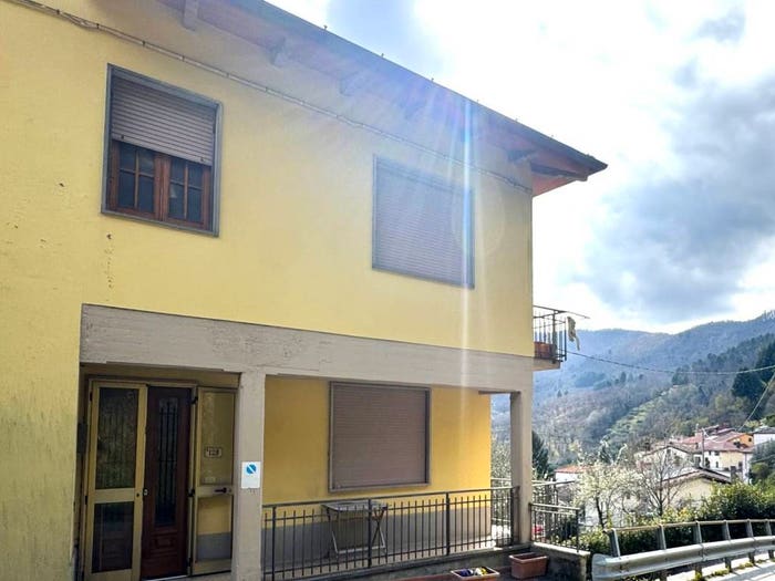 Casa quadrilocale in vendita in Via di Migliana, Case Di Sotto, Cantagallo
