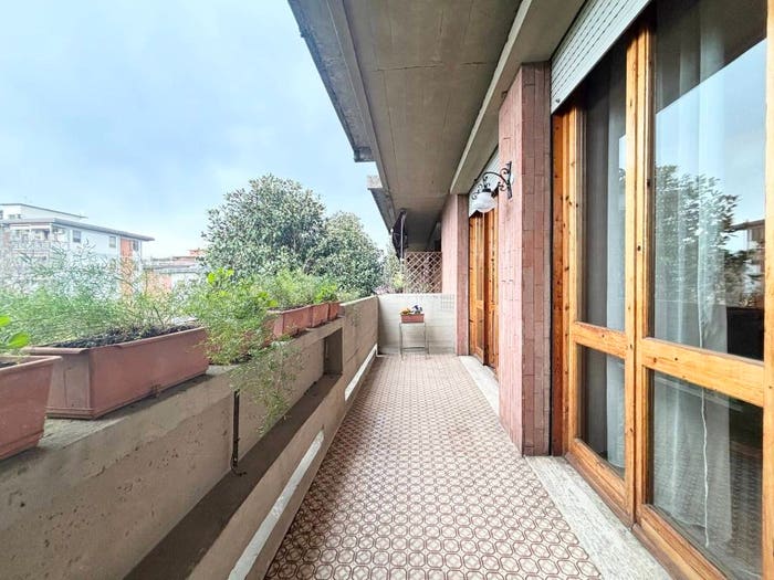 Appartamento con 5 locali in vendita in Via Pienza, Legnaia San Quirico Monticelli, Firenze