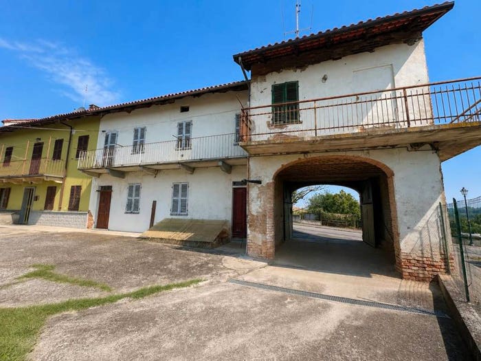 Casa con 6 locali in vendita in Via alla Stazione, Settime