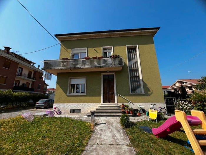 Appartamento quadrilocale in vendita in VIA SPINETTA, Borgo San Giuseppe Borgo Gesso, Cuneo