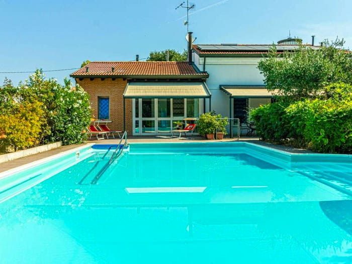 Casa con 6 locali in vendita in Via Vancini, Frazioni Nord, Cento