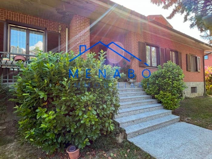 Casa con 6 locali in vendita in Via Martiri della Libertà, Centro, Castelletto Monferrato