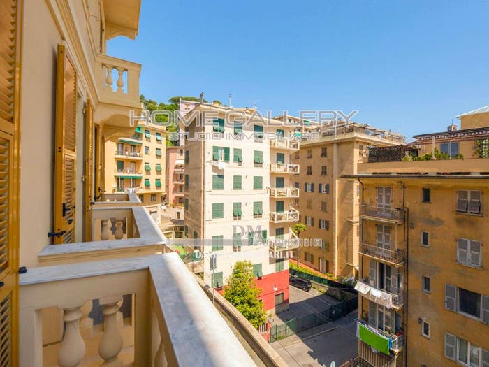 Appartamento quadrilocale in vendita in Via Oberto Cancelliere, Castelletto, Genova