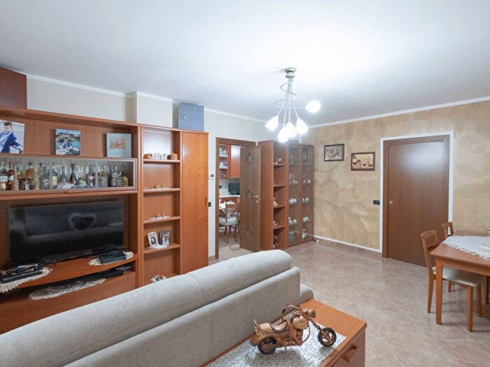 Appartamento trilocale in vendita in Viale IV Novembre, Centro, Codogno